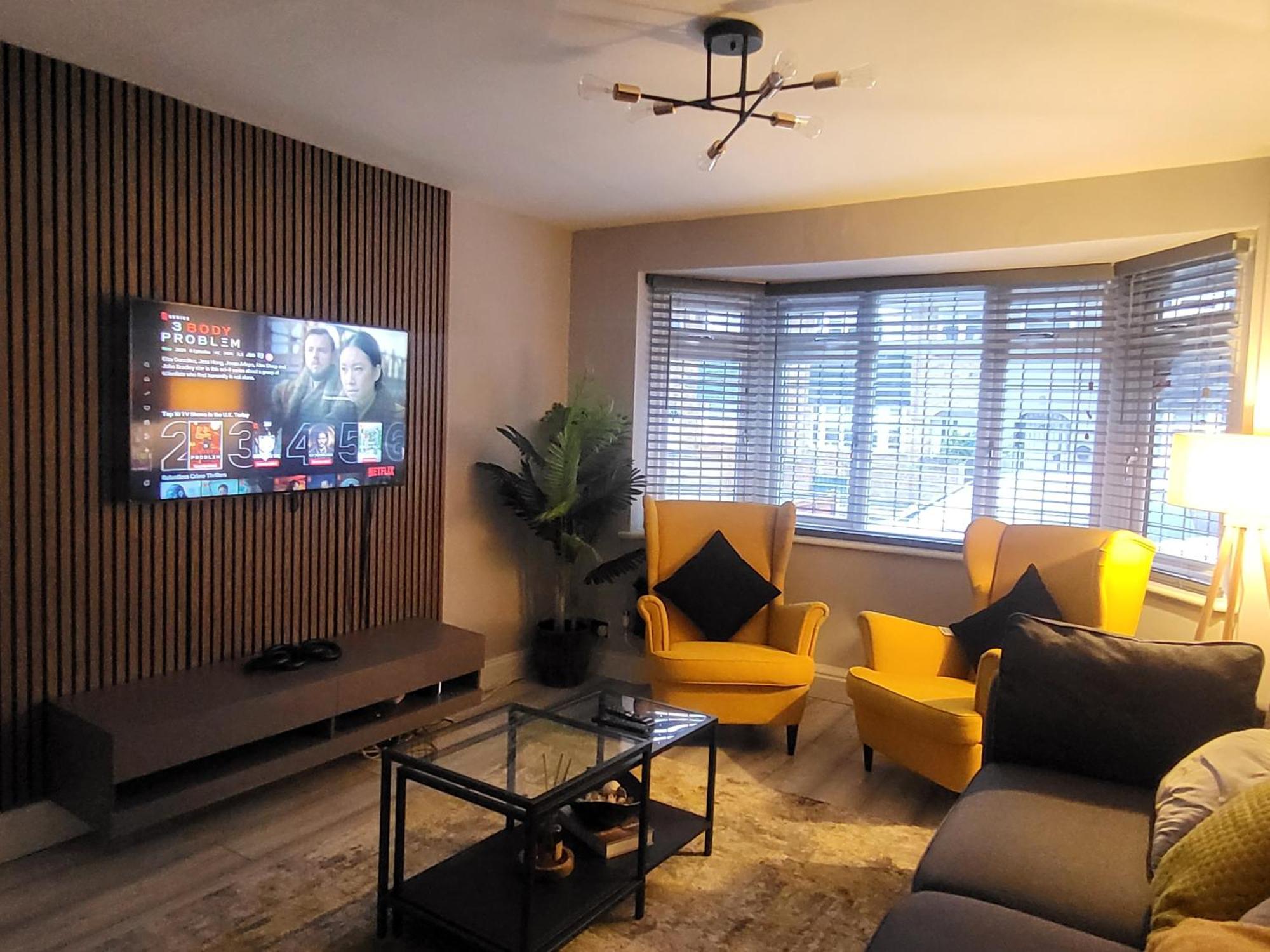 Beautiful Newly Renovated House In Rainham Essexヴィラ エクステリア 写真