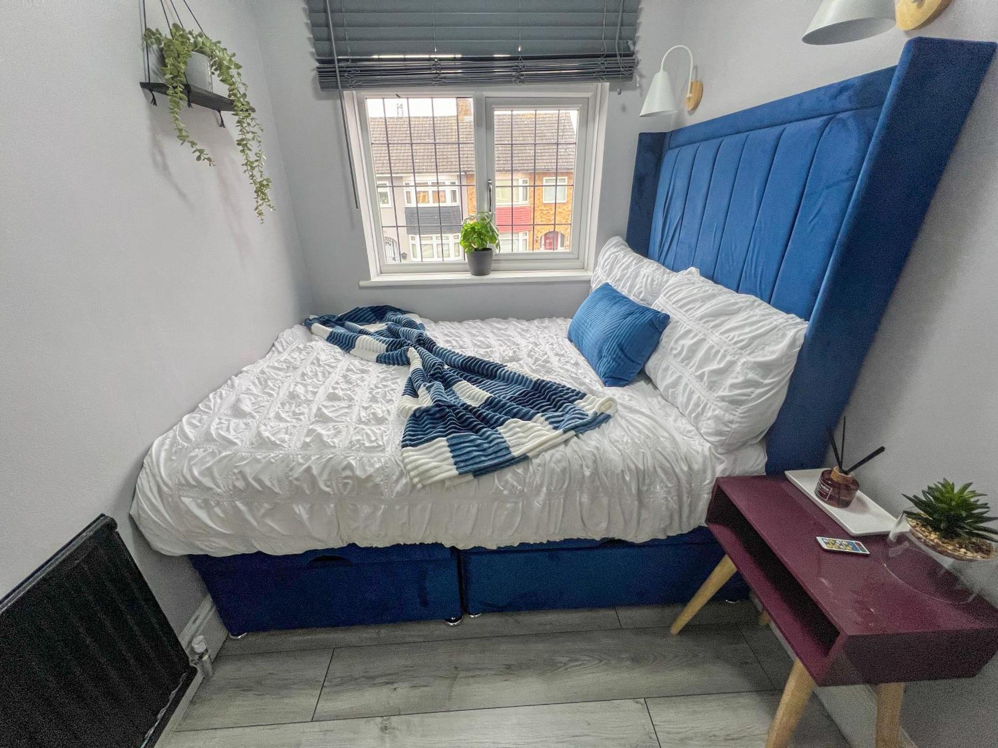 Beautiful Newly Renovated House In Rainham Essexヴィラ エクステリア 写真